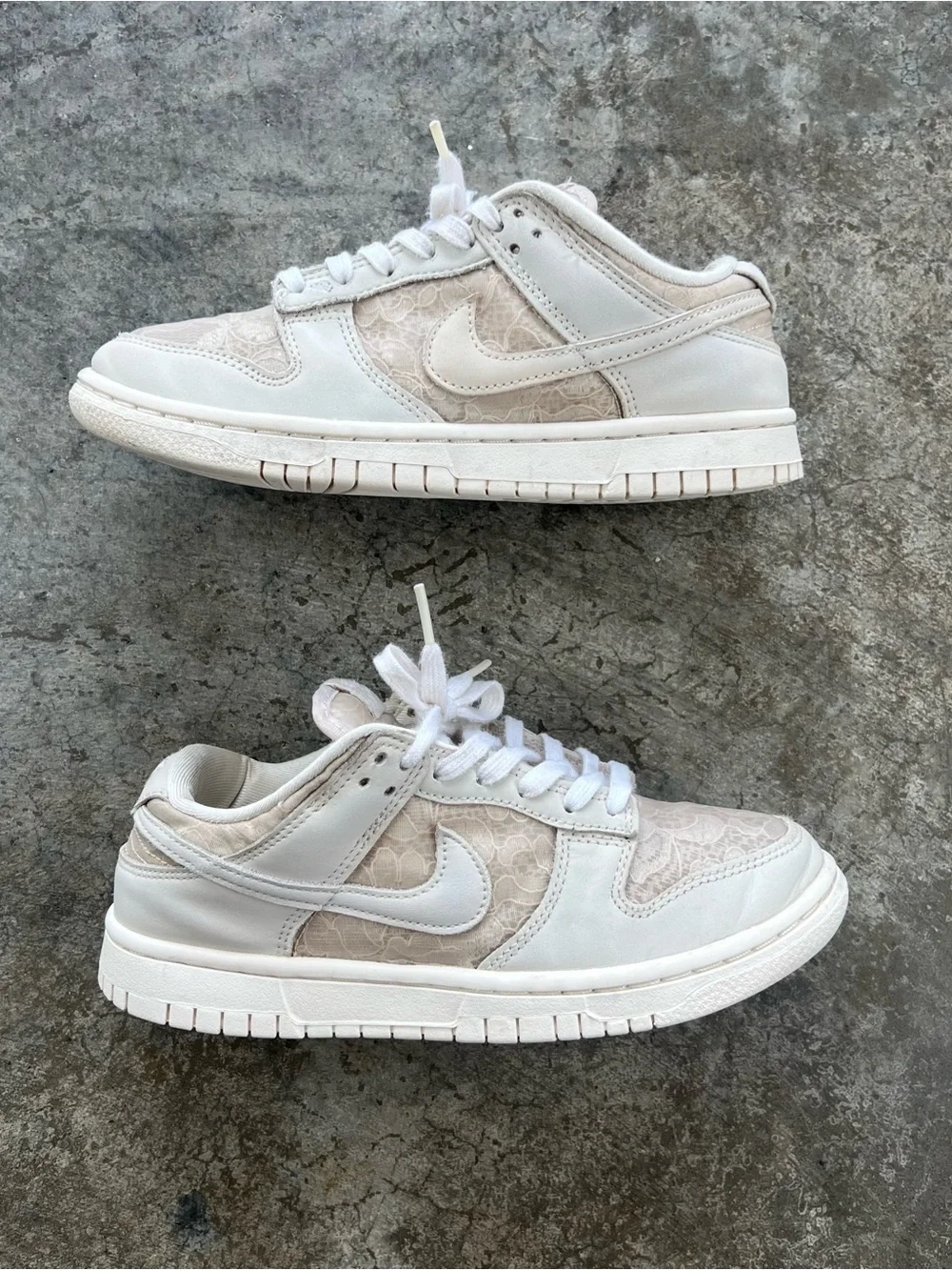 Nike Women’s Cream and White Lace-Panel Low-Top Sneakers